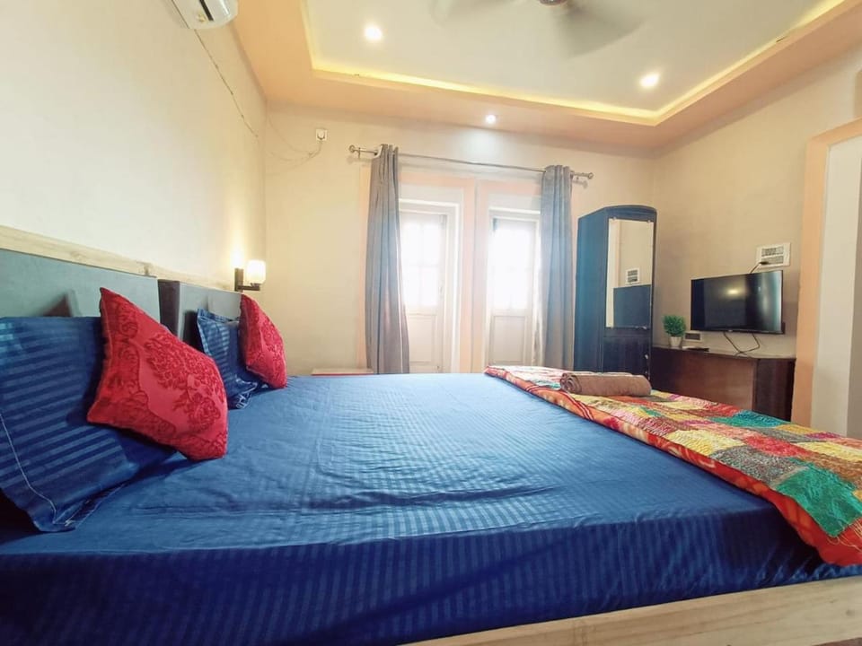 Kaia - Farm Stay & Garden Cafe - Free Fishing Farm Stay in West Bengal