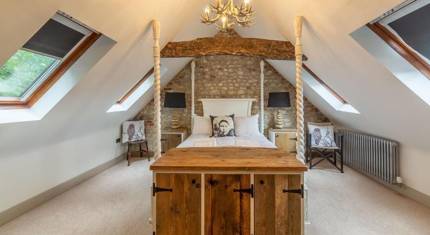 Hideaway Barn Hotel in England