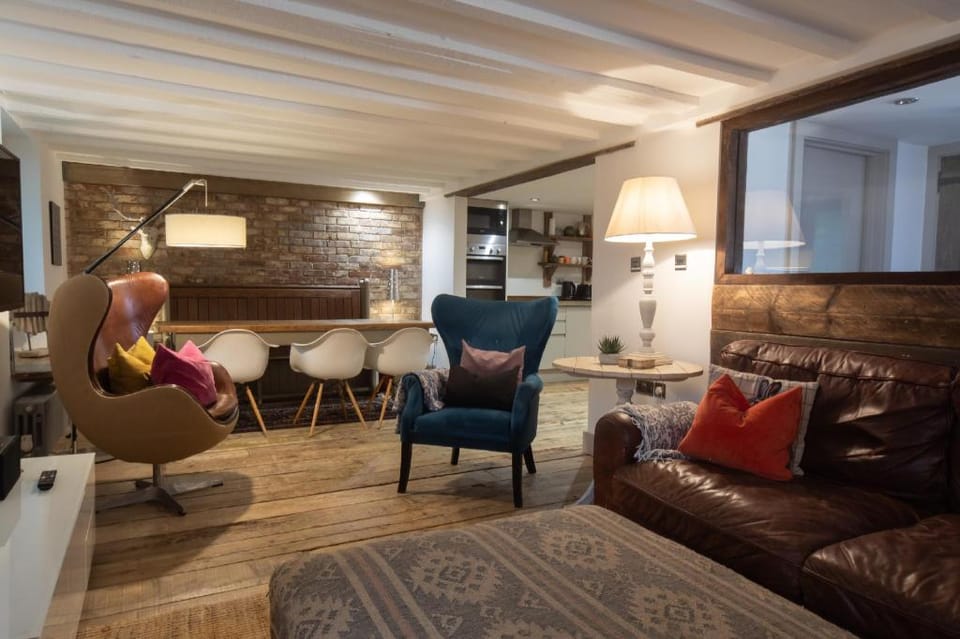 Hideaway Barn Hotel in England