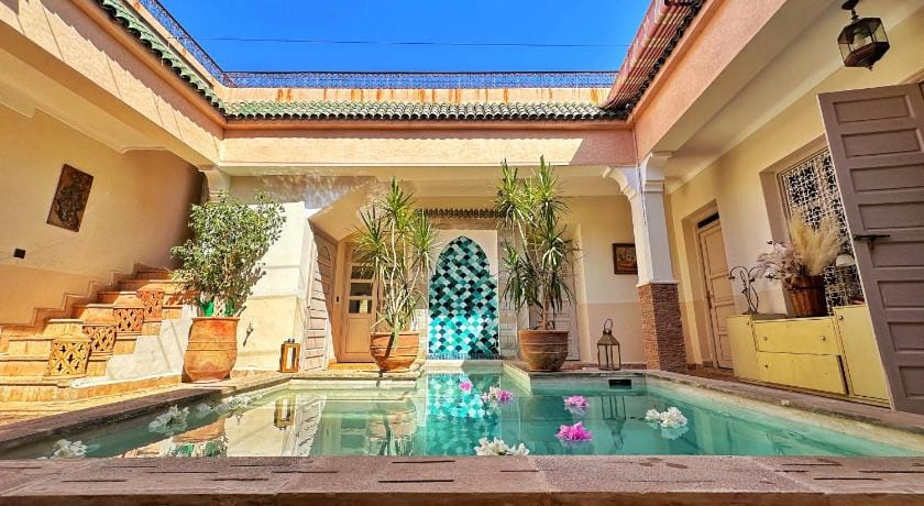 Riad salix d'agafay Hotel in Marrakesh-Safi