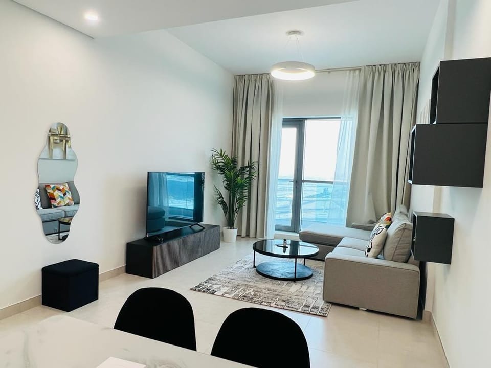 Spacious 1 Bedroom Apartment In Business Bay Dubai Apartment in Dubai