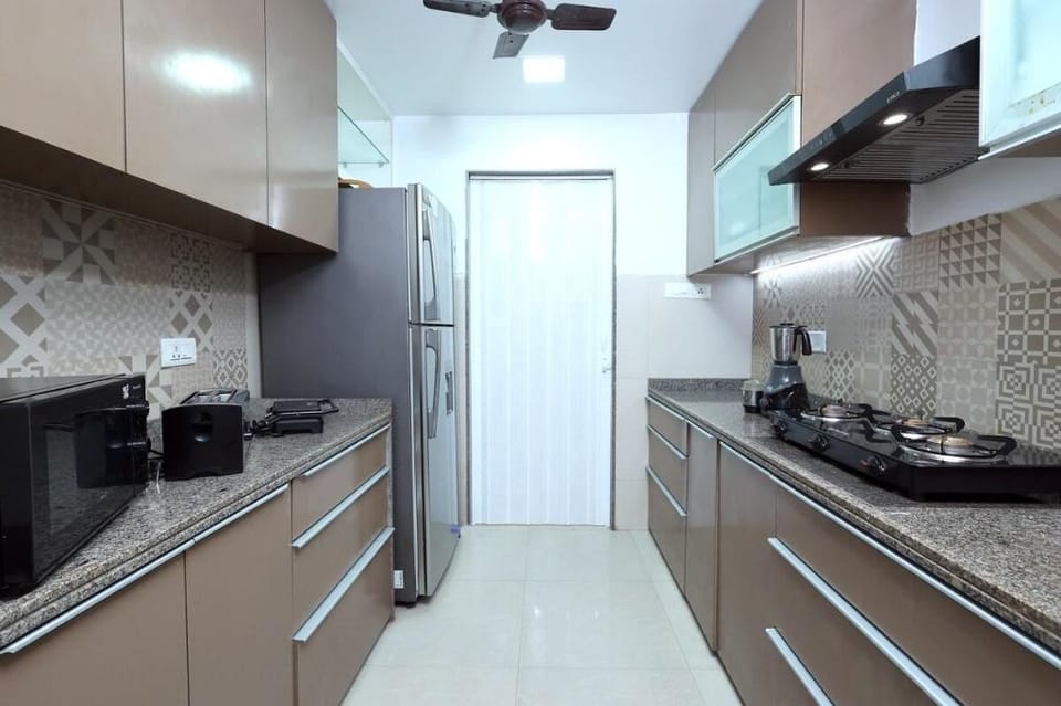 Experience comfort &convenience-Mumbai Airport SUZ Apartment in Mumbai