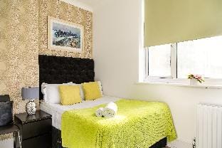 One bedroom next to Paddington and Marble Arch Apartment in City of Westminster