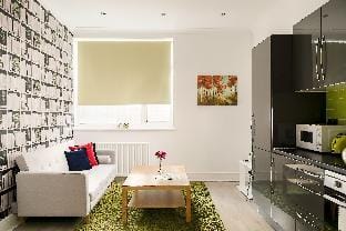 One bedroom next to Paddington and Marble Arch Apartment in City of Westminster