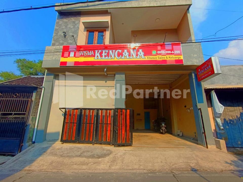 Wisma Kencana near UNS Mitra RedDoorz Hotel in Indonesia