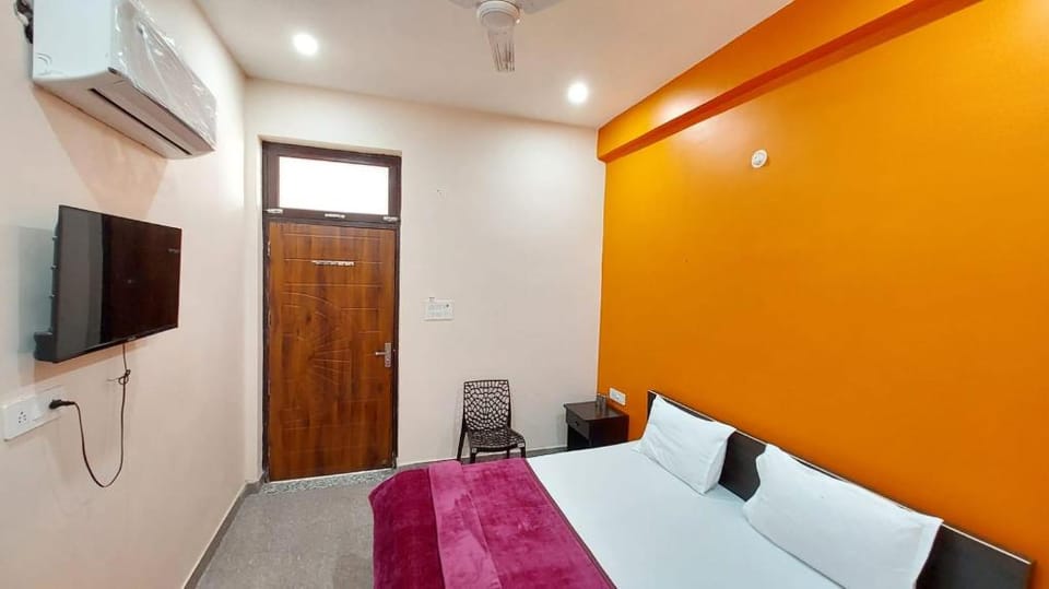 SHREE LADDOO GOPAL DHAM Hotel in Uttar Pradesh
