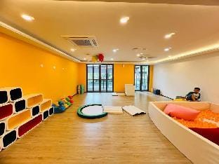R&F Superior Seaview 2R2B Homestay By Han Lin Apartment in Johor Bahru