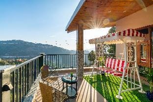 3 BR Scenic Villa near Kasauli w/ Indoor Fireplace Villa in Himachal Pradesh