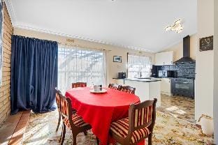 Enjoy a unique boutique space in a great location Vacation rental in Ballarat