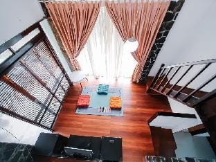El Love Vila by Vila Istana Bunga Villa in Parongpong