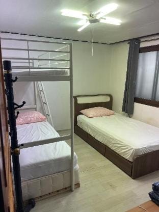 Dongming House Guest Room Vacation rental in Seoul