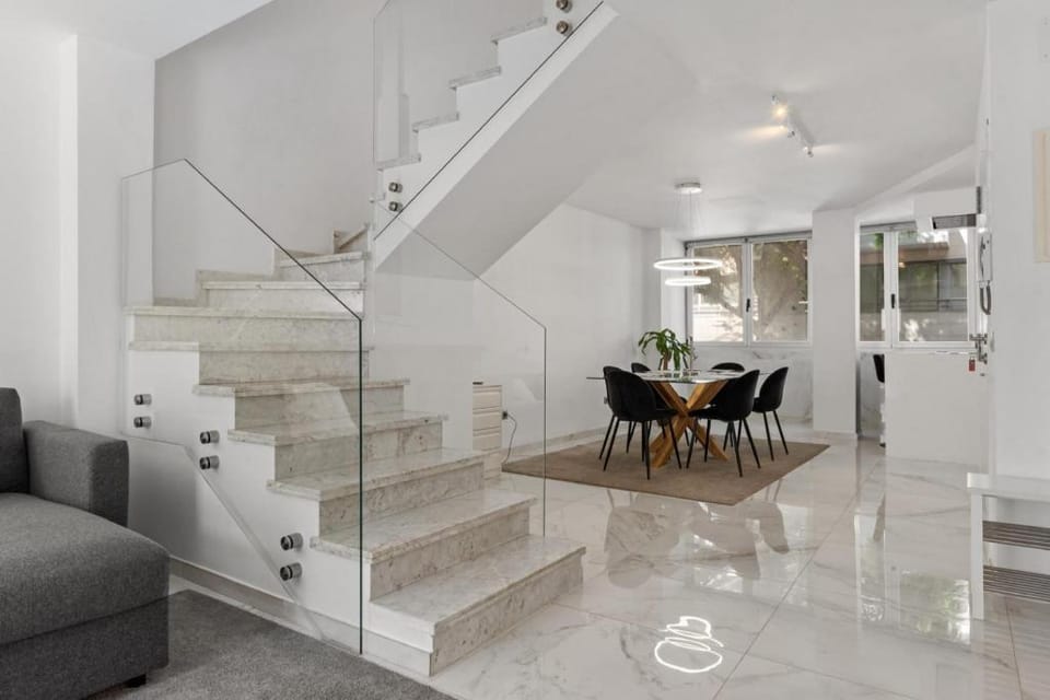 Elegant apartment by Fuengirola harbour by Costarentals - Ref 236 Apartment in Fuengirola