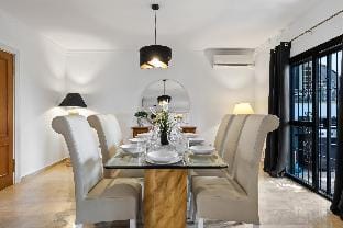 Club Sierra sleek apartment in Marbella - Ref M1 Apartment in Marbella