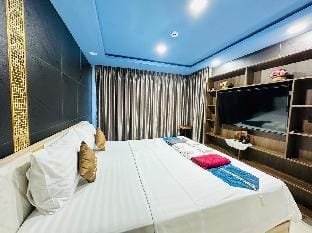 Luxury En-Suite in Grand Avenue in Central Pattaya Apartment in Pattaya City