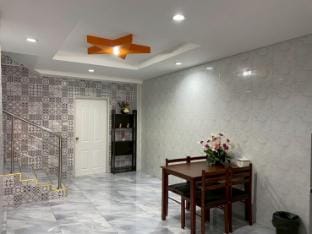 กานต์สินี แกรนด์ Vacation rental in Chon Buri Changwat