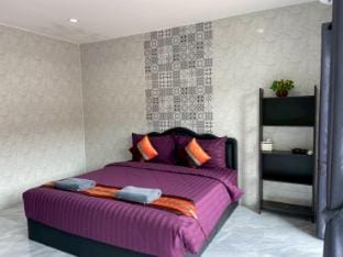 กานต์สินี แกรนด์ Vacation rental in Chon Buri Changwat