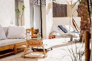Nayah stays premium ensuite pool side room G1 Villa in Hurghada