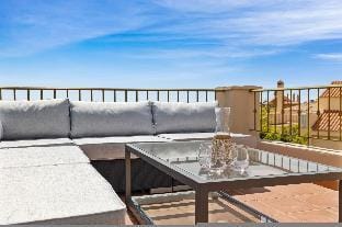 Riviera del Sol sunny rooftop - Ref 45 Apartment in Sitio de Calahonda