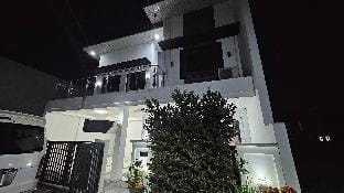 Chloe Pool Villa Unit 2 Villa in Angeles