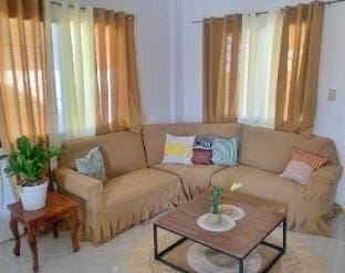 Villa Socorro Lian Batangas Villa in Calabarzon