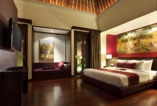 3BR Private Villa near Sanur Beach Apartment in Denpasar