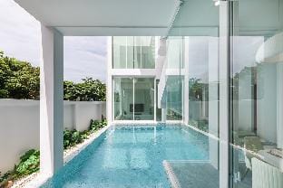 The Pool Space - Hideaway Villa Villa in Pattaya City