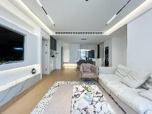 HUI民宿 东淮海公寓 靠近人民广场 外滩 新天地 城隍庙 出行方便 市中心 Apartment in Shanghai