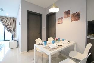 High Floor Suasana Suites 5 in JB City with WiFi Apartment in Johor Bahru