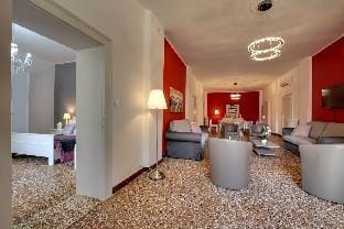 Accademia Opera Deluxe by Wonderful Italy Apartment in Lido di Venezia