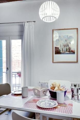 Ca' di Corte Dona' by Wonderful Italy Apartment in Venice