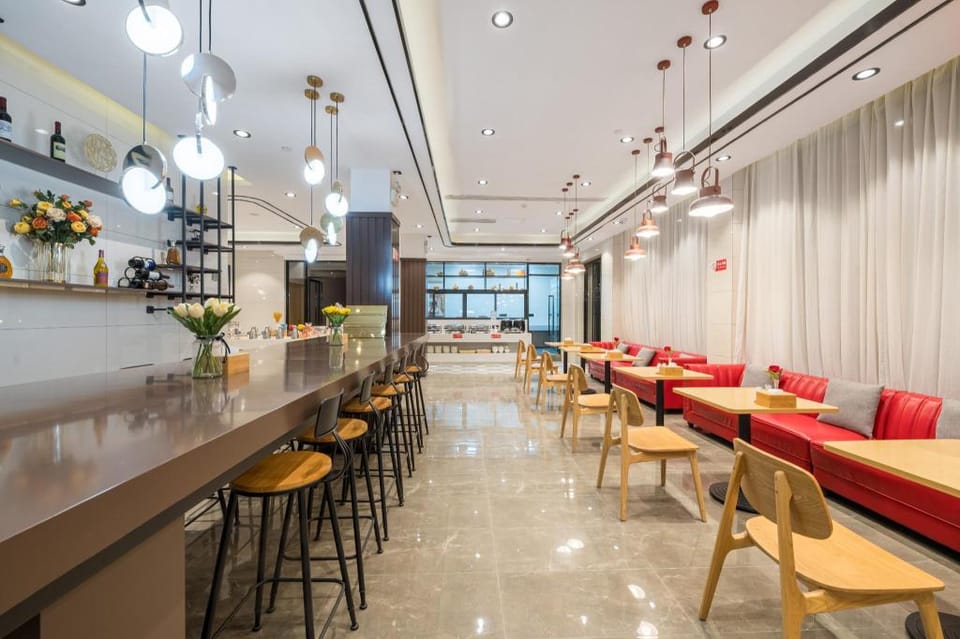 Starway Hotel Guangzhou Baiyun Airport Hotel in Guangzhou