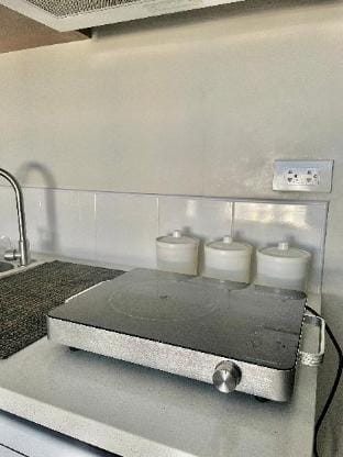Affordable Staycation few mins. To Mactan Airport Apartment in Lapu-Lapu City