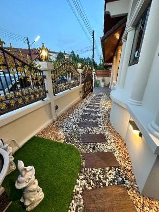 Naka Central Happy Home in Phuket city Vacation rental in Wichit