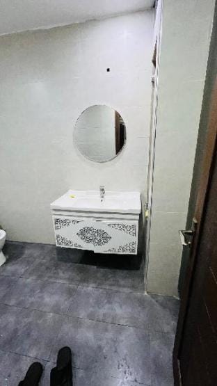 One bed furnished apartment Vacation rental in Lahore