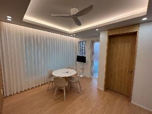 Yongsan Staion  5min 2F 퀸 침대 3개 침실 3개 / 독립 샤워실 화장실 Vacation rental in Seoul