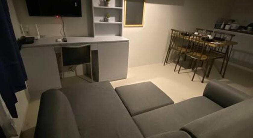 Aira staycation apartment  Apartment in Paranaque
