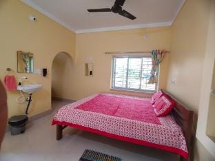 Megh Balika Santiniketan Family Homestay AC Vacation rental in West Bengal