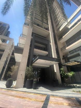 2BR apartment in downtown Dubai, near Burj Khalifa Apartment in Dubai
