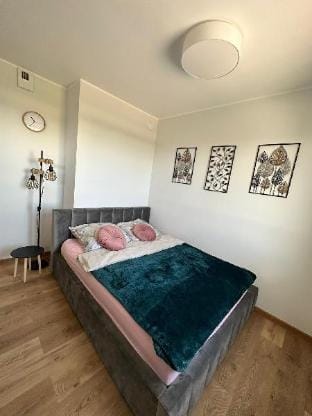 Apartament w Chmurach z miejscem parkingowym Apartment in Greater Poland Voivodeship