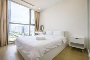  2 Bedrooms Apartment Vinhomes Skylake Pham Hung Apartment in Laos
