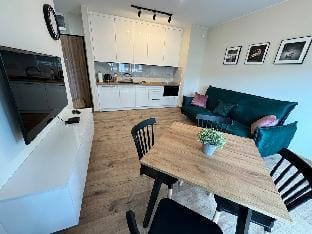 Apartament w Zieleni z parkingiem podziemnym Apartment in Greater Poland Voivodeship
