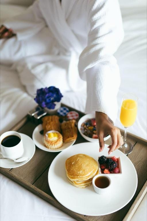 Hotel Aeroporto Near Aerocity Metro Hotel in New Delhi