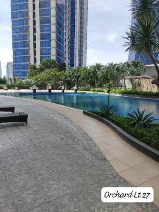 Pakuwon Mall with Wifi by Aquhome Apartment in Surabaya