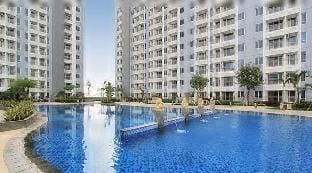 Pakuwon Mall with Wifi by Aquhome Apartment in Surabaya