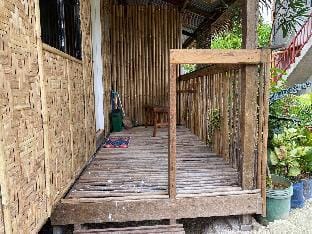 Kabayod Place Unit B1, General Luna Siargao Villa in General Luna