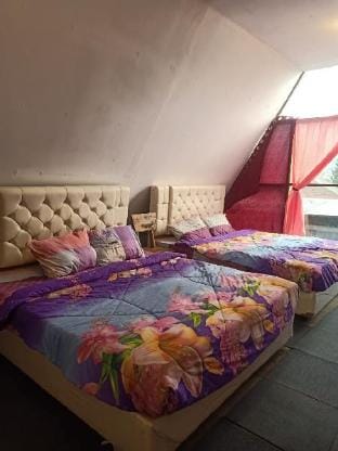 Hartono homestay Villa in Indonesia
