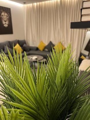 إستديو مودرن بجلسة جانبية Apartment in Riyadh