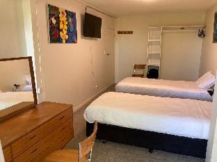 City Towers Apartments - Two Bedroom Unit Apartment in Auckland