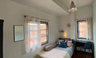 Family cozy 3 room/2 bedroom apartment OLD CITY  Apartment in Chiang Mai