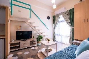 RB Apt w/ lift near Ximen MRT 西門町Loft 近西門地鐵站 獨立浴室 Apartment in Taipei City